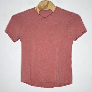 Lululemon 5 Year Basic V Neck T-Shirt Mens Medium M Performance Tee Orange